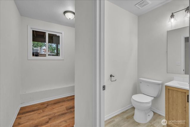 22026 SE 269th Place, Maple Valley, WA 98038