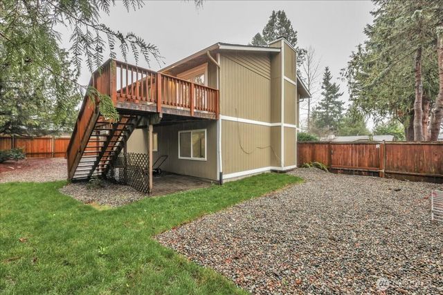22026 SE 269th Place, Maple Valley, WA 98038