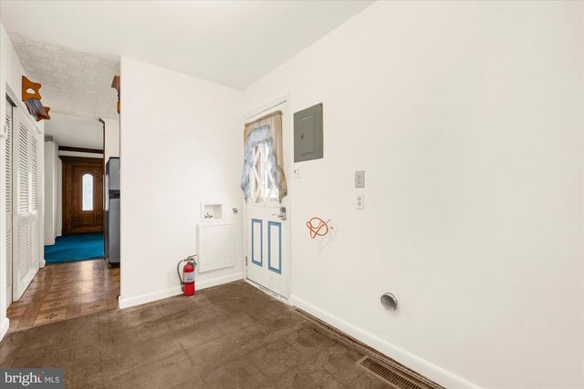 30 E CHURCH RD, Plymouth Meeting, PA 19462