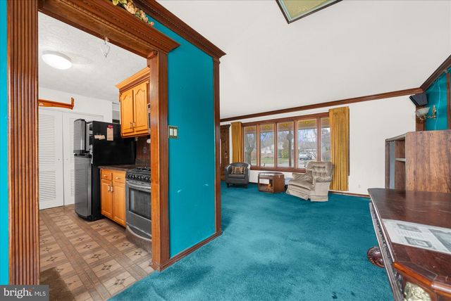 30 E CHURCH RD, Plymouth Meeting, PA 19462