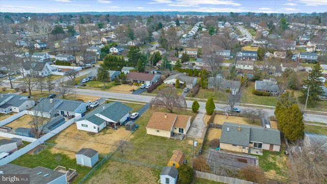 30 E CHURCH RD, Plymouth Meeting, PA 19462