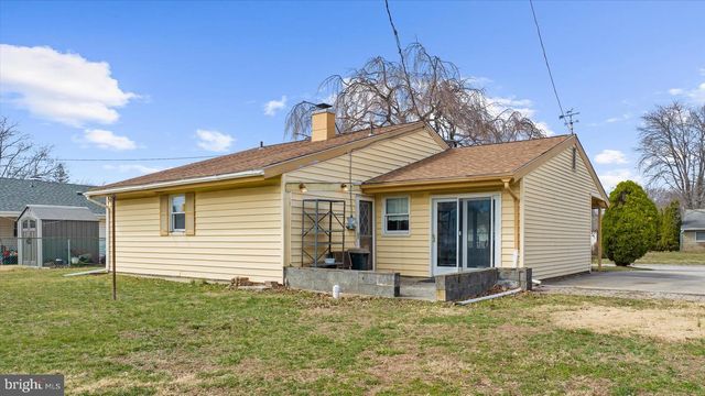 30 E CHURCH RD, Plymouth Meeting, PA 19462