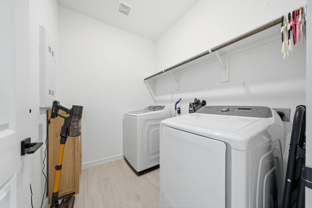 302 Alder Loop, Anahuac, TX 77514