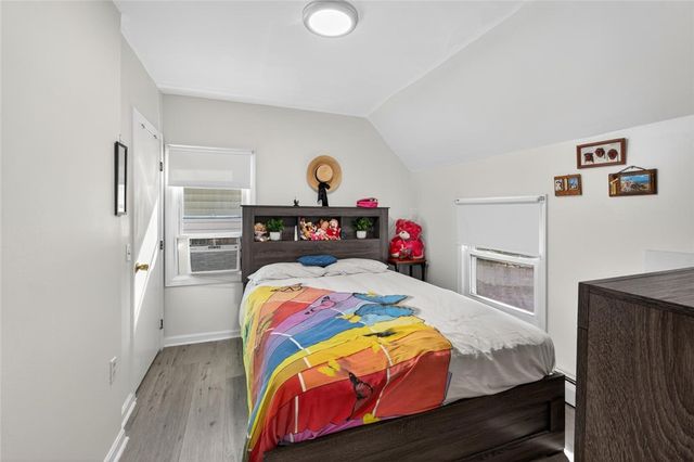 29 Crescent Street, Providence, RI 02907