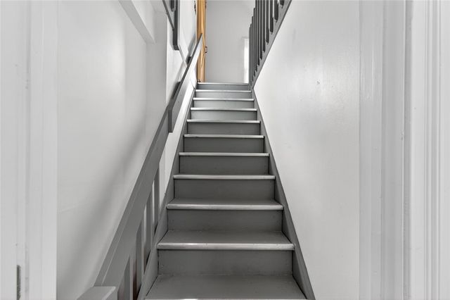 29 Crescent Street, Providence, RI 02907