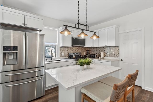 29 Crescent Street, Providence, RI 02907