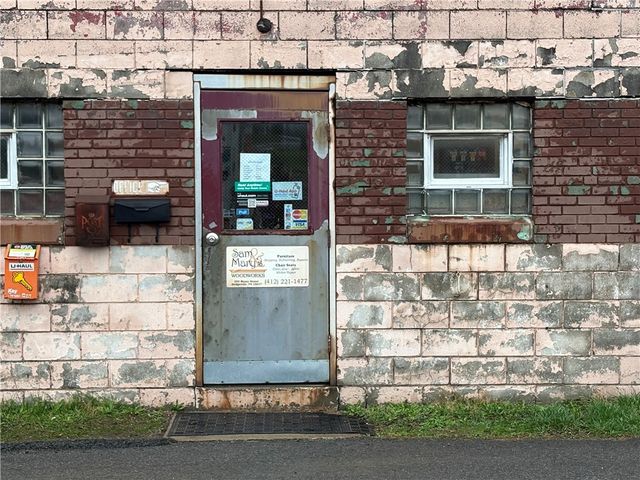 550 N Mayer, Bridgeville, PA 15017