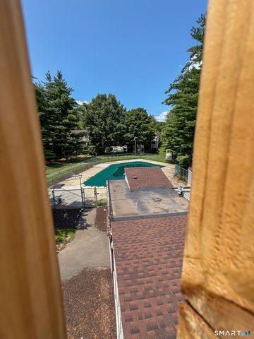 7 Padanaram Road J216, Danbury, CT 06811