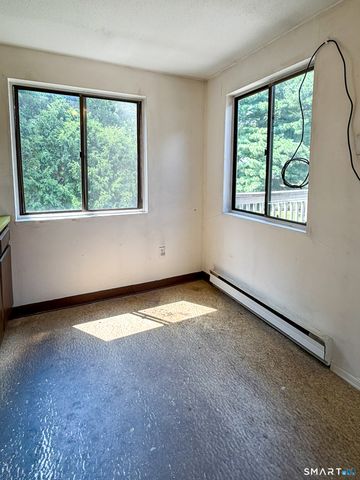 7 Padanaram Road J216, Danbury, CT 06811