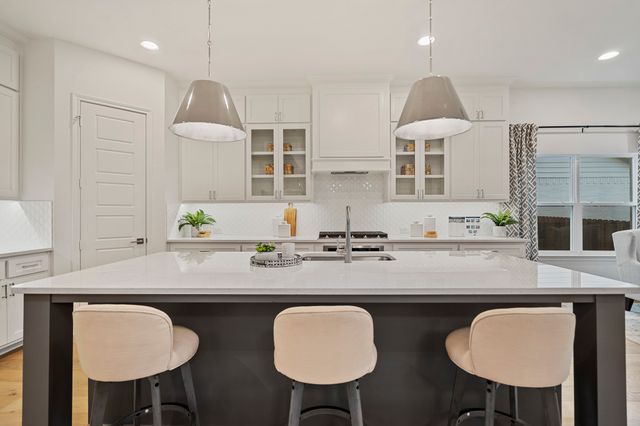 717 Blackbird Drive, Aledo, TX 76008