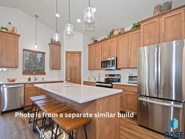 1108 N Slate Ave Avenue, Brandon, SD 57005