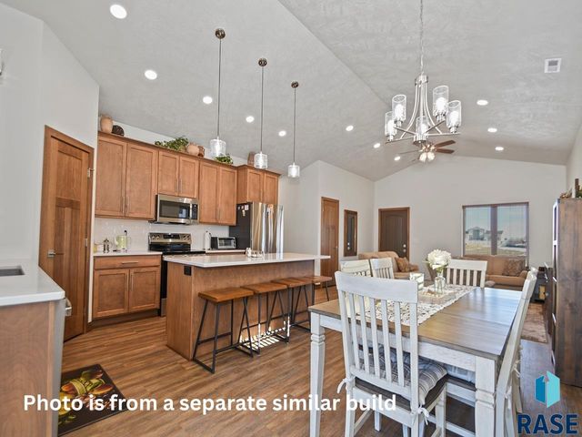 1108 N Slate Ave Avenue, Brandon, SD 57005