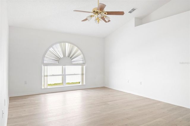 4970 SILVER THISTLE LANE, St Cloud, FL 34772