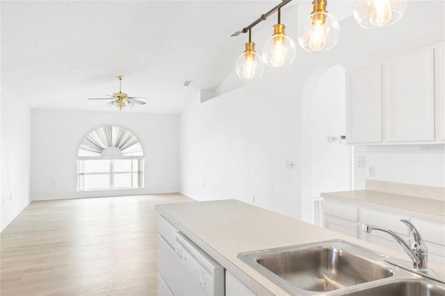 4970 SILVER THISTLE LANE, St Cloud, FL 34772