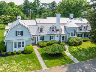 221 Greens Farms Road, Westport, CT 06880