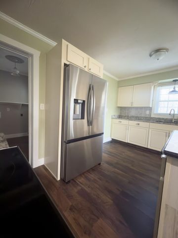 166 Maple Grove Road, Orlando, KY 40460