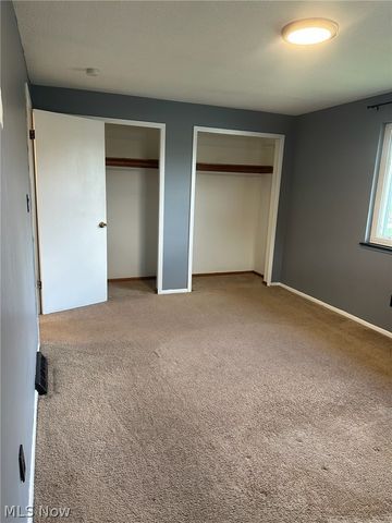 1187 Bonnie Lane, Mayfield Heights, OH 44124