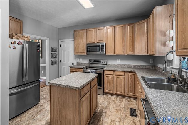 1206 Archie Ln, Henrico, VA 23231