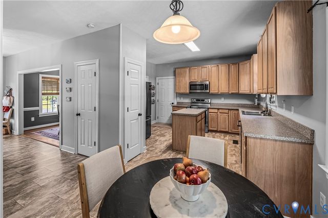 1206 Archie Ln, Henrico, VA 23231