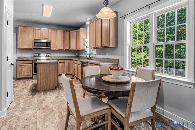 1206 Archie Ln, Henrico, VA 23231