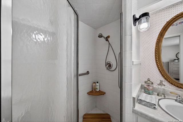 6331 CORNPLANTER ST, Leon Valley, TX 78238