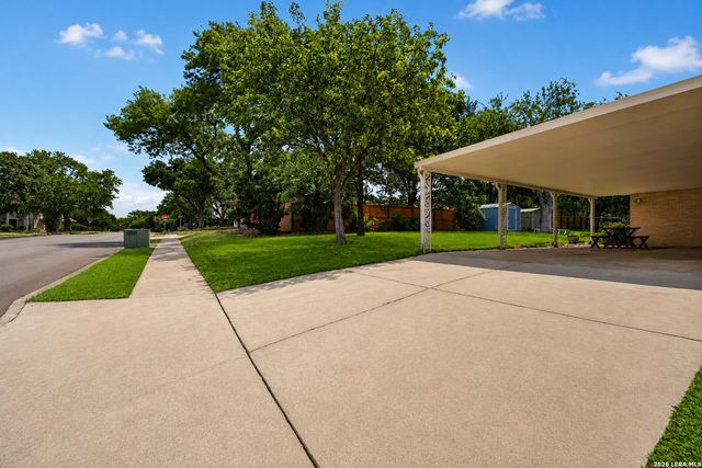 6331 CORNPLANTER ST, Leon Valley, TX 78238