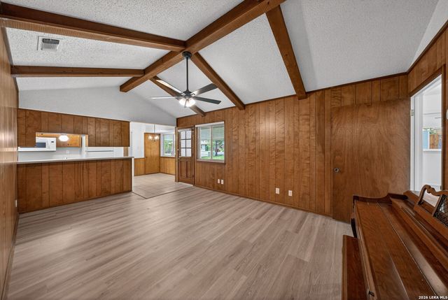 6331 CORNPLANTER ST, Leon Valley, TX 78238