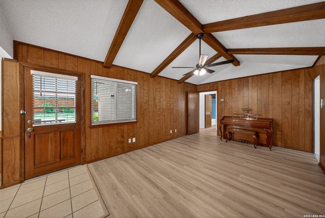 6331 CORNPLANTER ST, Leon Valley, TX 78238