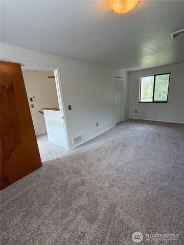 12506 NE Virginia Court, Kingston, WA 98346