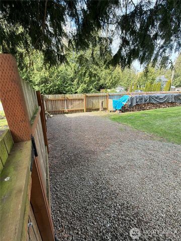 12506 NE Virginia Court, Kingston, WA 98346