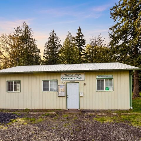 12506 NE Virginia Court, Kingston, WA 98346
