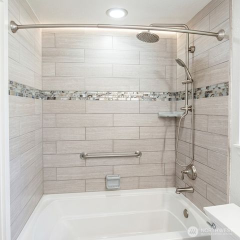 12506 NE Virginia Court, Kingston, WA 98346