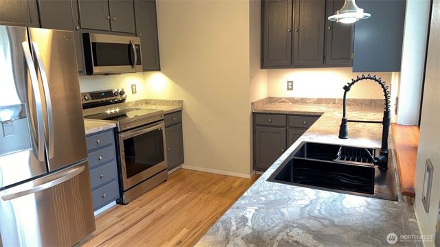 12506 NE Virginia Court, Kingston, WA 98346