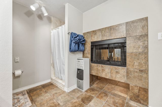 1817 Lake Whitney Lane, Allen, TX 75002