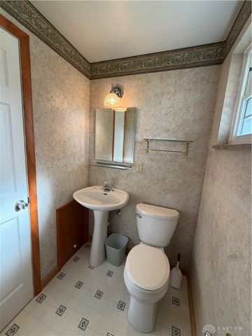 1018 Marcellus Drive, Vandalia, OH 45377