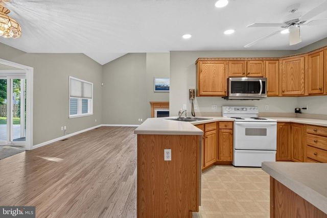 12 EAGLE DR, Rehoboth Beach, DE 19971