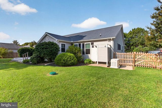 12 EAGLE DR, Rehoboth Beach, DE 19971