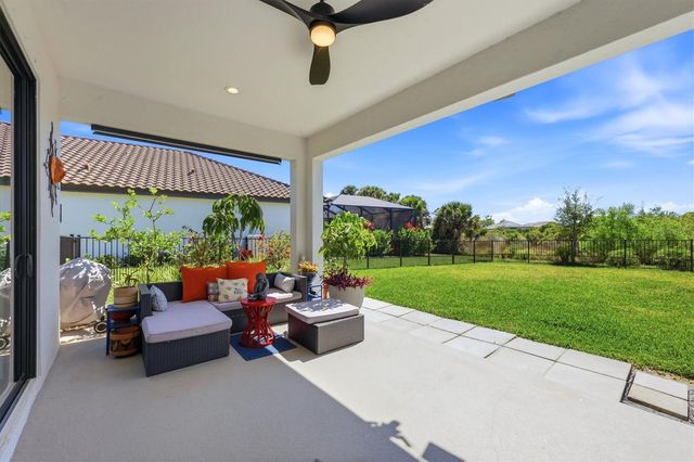 304 CASERTA COURT, Nokomis, FL 34275