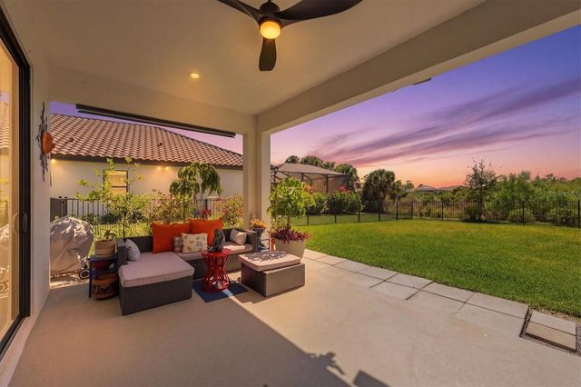 304 CASERTA COURT, Nokomis, FL 34275