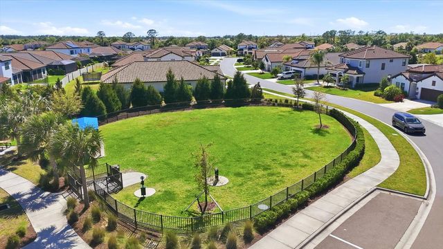 304 CASERTA COURT, Nokomis, FL 34275