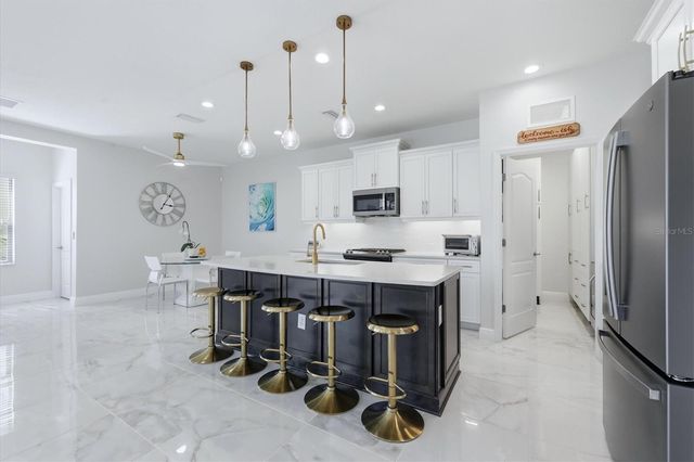 304 CASERTA COURT, Nokomis, FL 34275