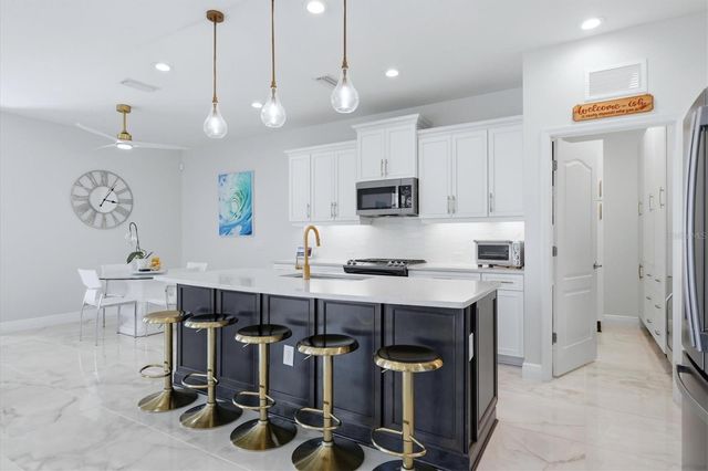 304 CASERTA COURT, Nokomis, FL 34275