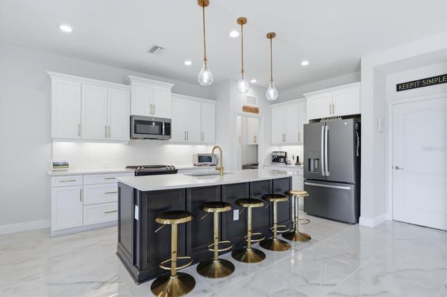 304 CASERTA COURT, Nokomis, FL 34275