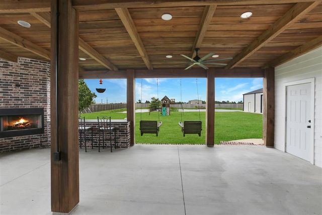 7741 Gossett Road, Lake Charles, LA 70605