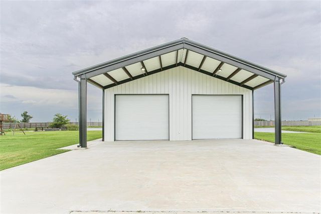 7741 Gossett Road, Lake Charles, LA 70605
