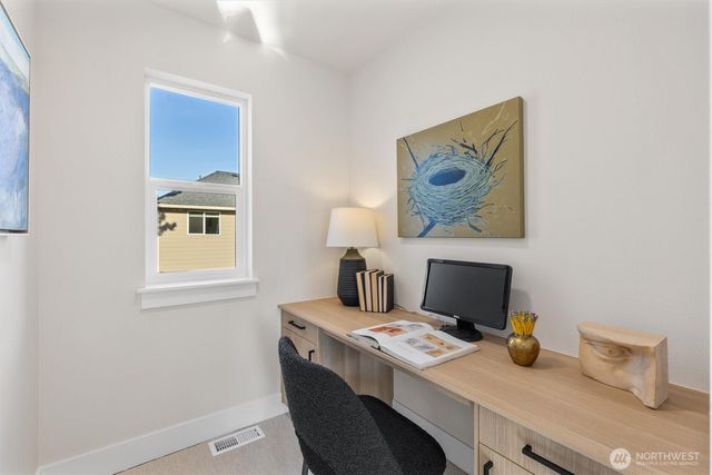 15 213th Place SW, Bothell, WA 98021