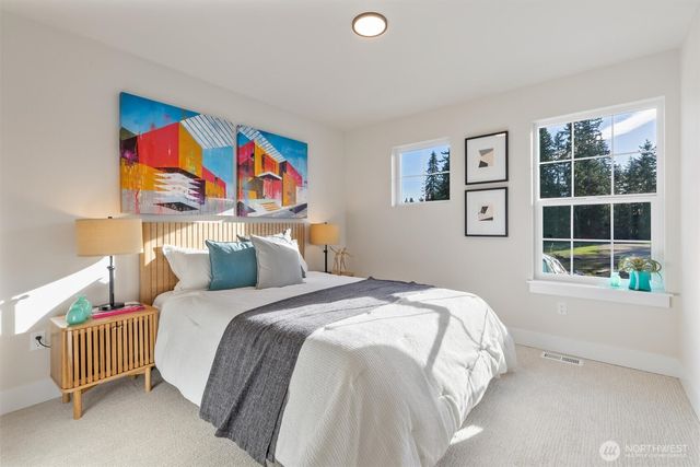 15 213th Place SW, Bothell, WA 98021