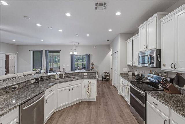 1444 CYPRESS VIEW LANE, Lakeland, FL 33811