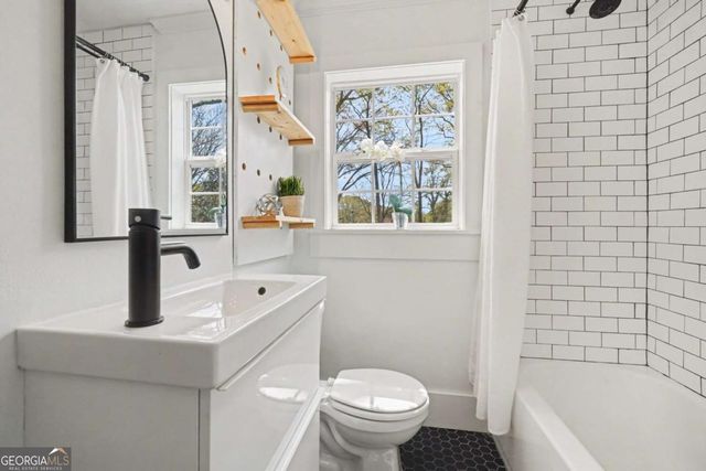 1884 Spring Avenue, Atlanta, GA 30344