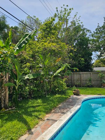 4021 E Shore Road, Miramar, FL 33023